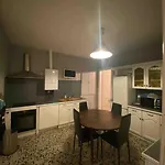 Maison A Avec Piscine Hors-sol