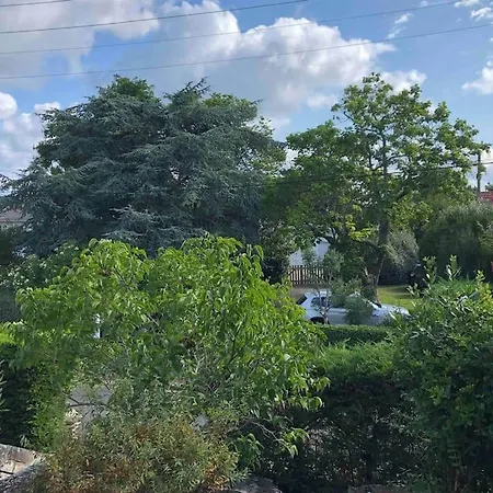 Maison A Avec Piscine Hors-sol