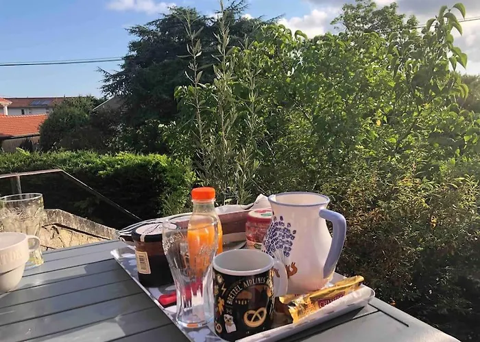 Сasa de vacaciones Maison A Avec Piscine Hors-sol *